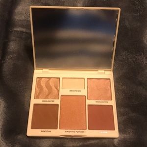 New! Cover FX Perfecter Face Palette medium-deep